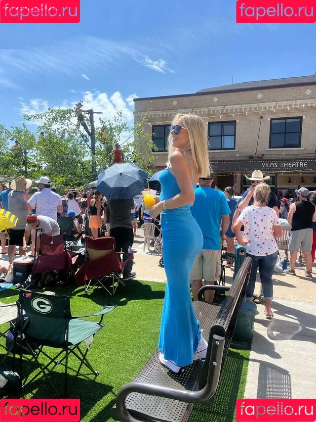 Natalie Decker / NatalieRacing / nataliedecker / user Onlyfans Photo Gallery 