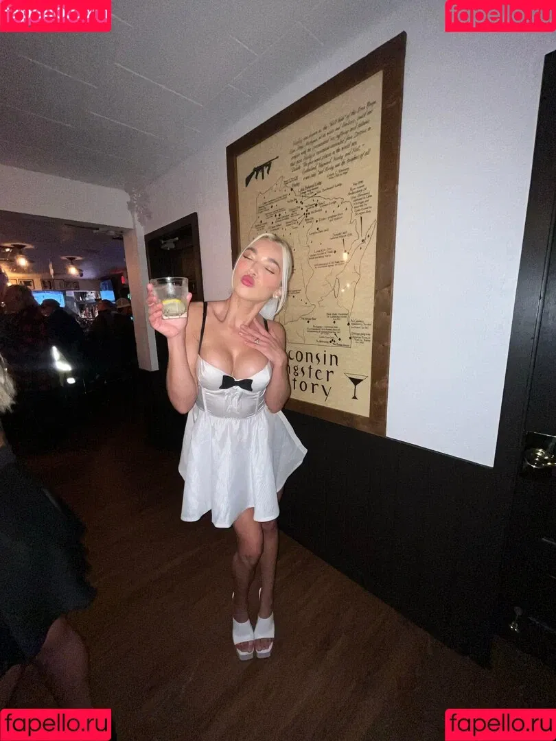 Natalie Decker / NatalieRacing / nataliedecker / user Onlyfans Photo Gallery 