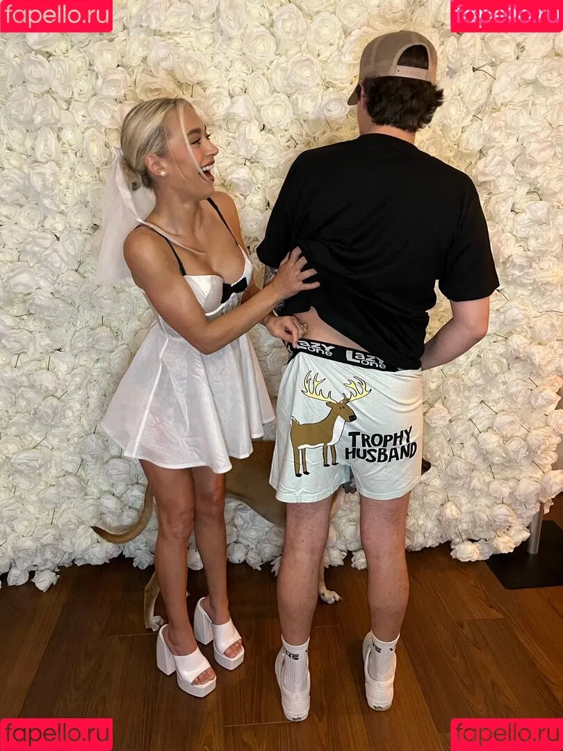 Natalie Decker / NatalieRacing / nataliedecker / user Onlyfans Photo Gallery 