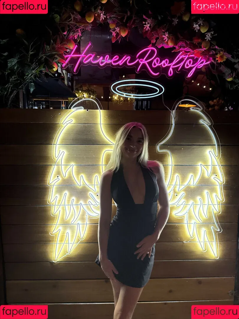 Natalie Decker / NatalieRacing / nataliedecker / user Onlyfans Photo Gallery 