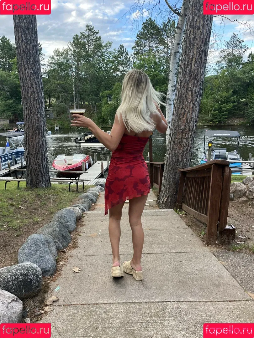 Natalie Decker / NatalieRacing / nataliedecker / user Onlyfans Photo Gallery 