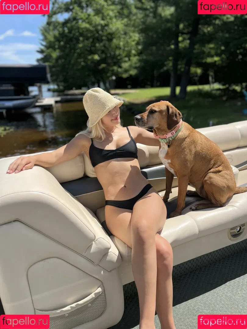 Natalie Decker / NatalieRacing / nataliedecker / user Onlyfans Photo Gallery 