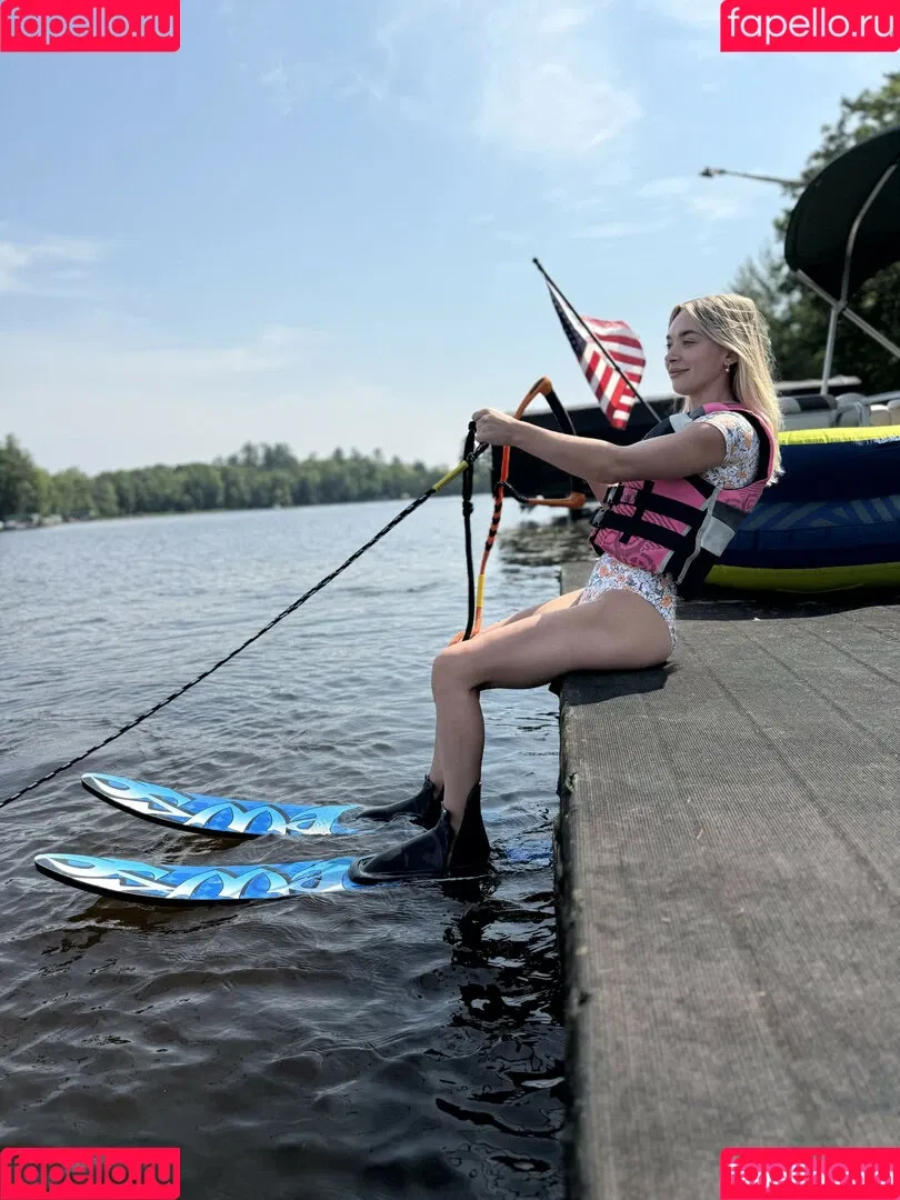 Natalie Decker / NatalieRacing / nataliedecker / user Onlyfans Photo Gallery 