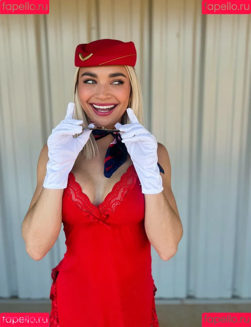 Natalie Decker / NatalieRacing / nataliedecker / user Onlyfans Photo Gallery 