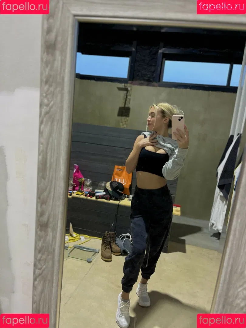 Natalie Decker / NatalieRacing / nataliedecker / user Onlyfans Photo Gallery 