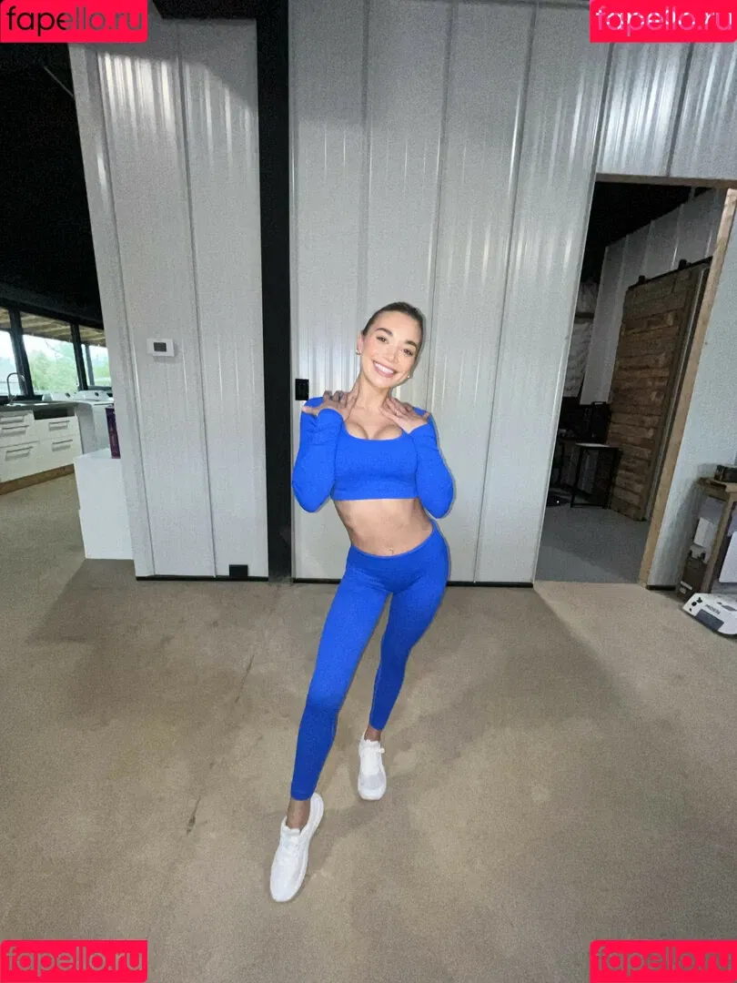 Natalie Decker / NatalieRacing / nataliedecker / user Onlyfans Photo Gallery 