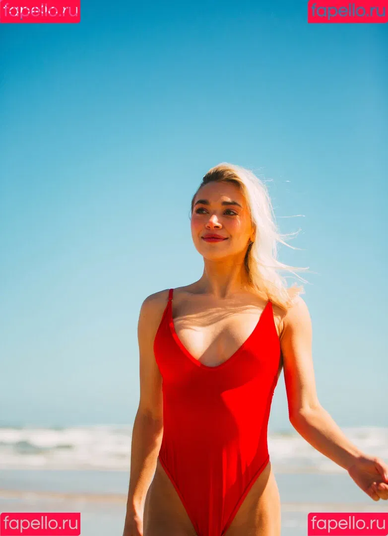 Natalie Decker / NatalieRacing / nataliedecker / user Onlyfans Photo Gallery 