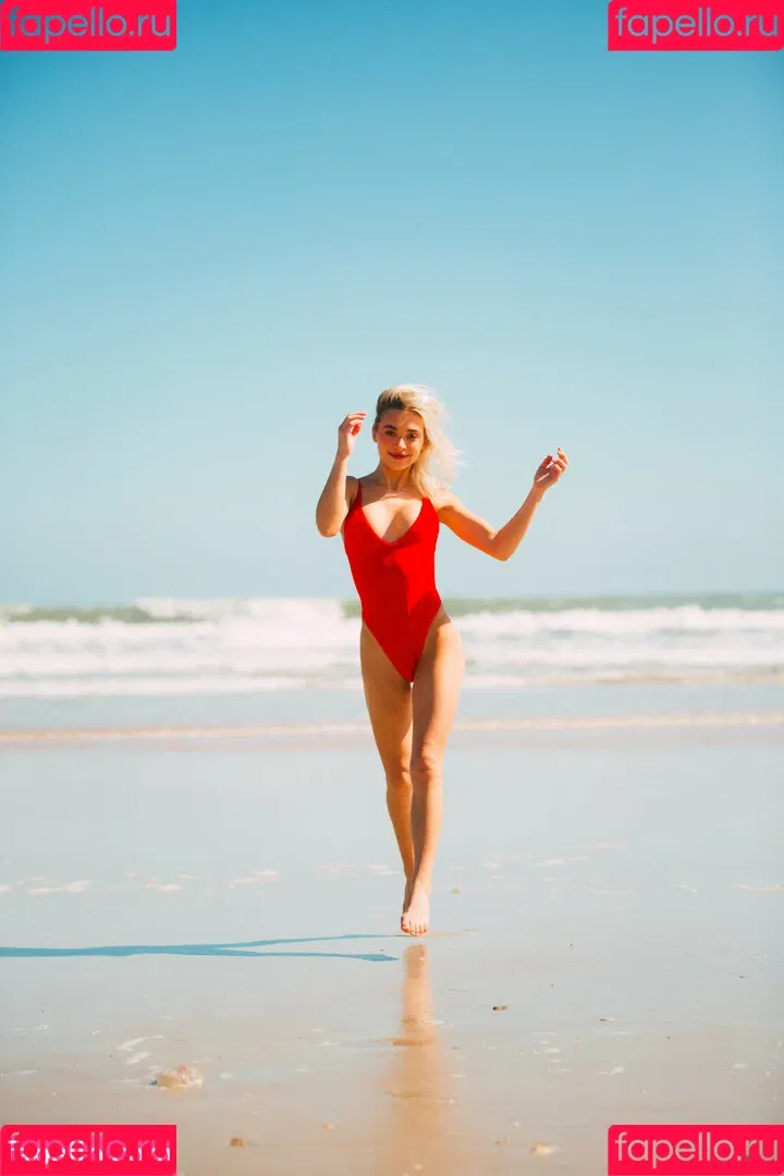 Natalie Decker / NatalieRacing / nataliedecker / user Onlyfans Photo Gallery 