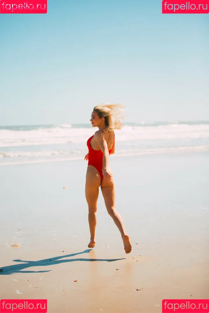 Natalie Decker / NatalieRacing / nataliedecker / user Onlyfans Photo Gallery 