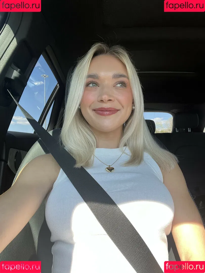 Natalie Decker / NatalieRacing / nataliedecker / user Onlyfans Photo Gallery 