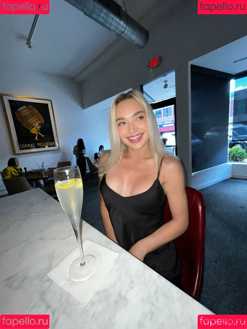 Natalie Decker / NatalieRacing / nataliedecker / user Onlyfans Photo Gallery 