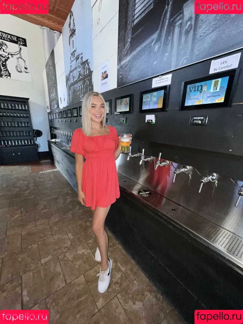 Natalie Decker / NatalieRacing / nataliedecker / user Onlyfans Photo Gallery 