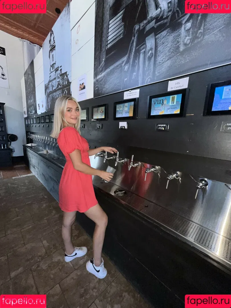 Natalie Decker / NatalieRacing / nataliedecker / user Onlyfans Photo Gallery 