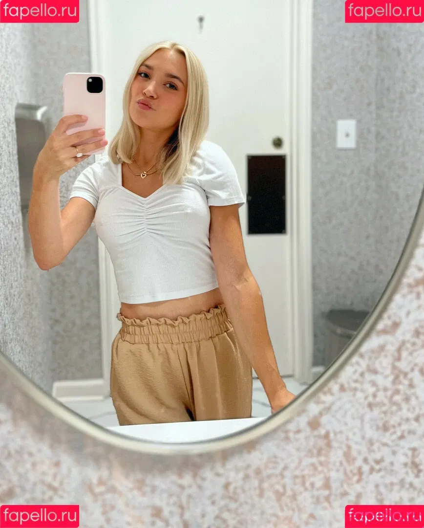 Natalie Decker / NatalieRacing / nataliedecker / user Onlyfans Photo Gallery 