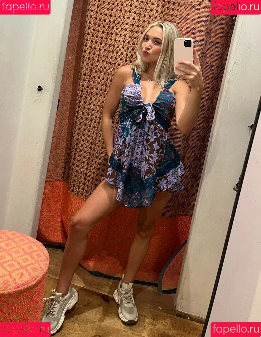 Natalie Decker / NatalieRacing / nataliedecker / user Onlyfans Photo Gallery 