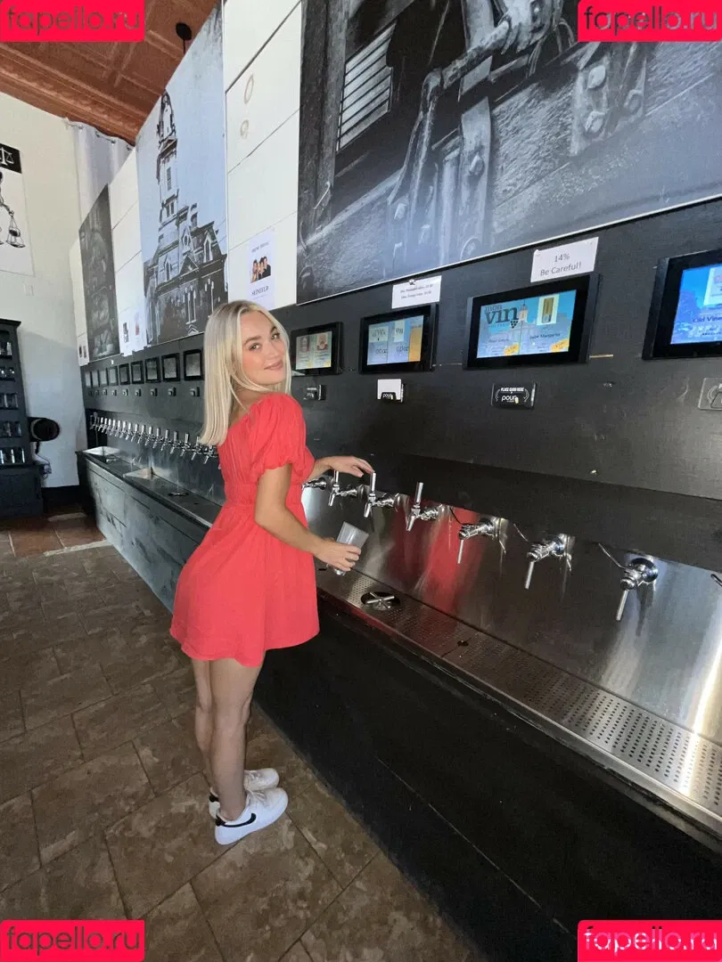 Natalie Decker / NatalieRacing / nataliedecker / user Onlyfans Photo Gallery 