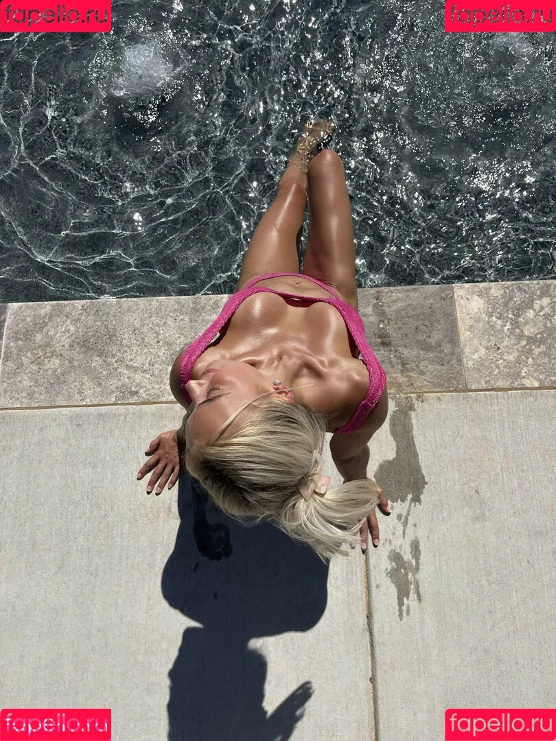 Natalie Decker / NatalieRacing / nataliedecker / user Onlyfans Photo Gallery 