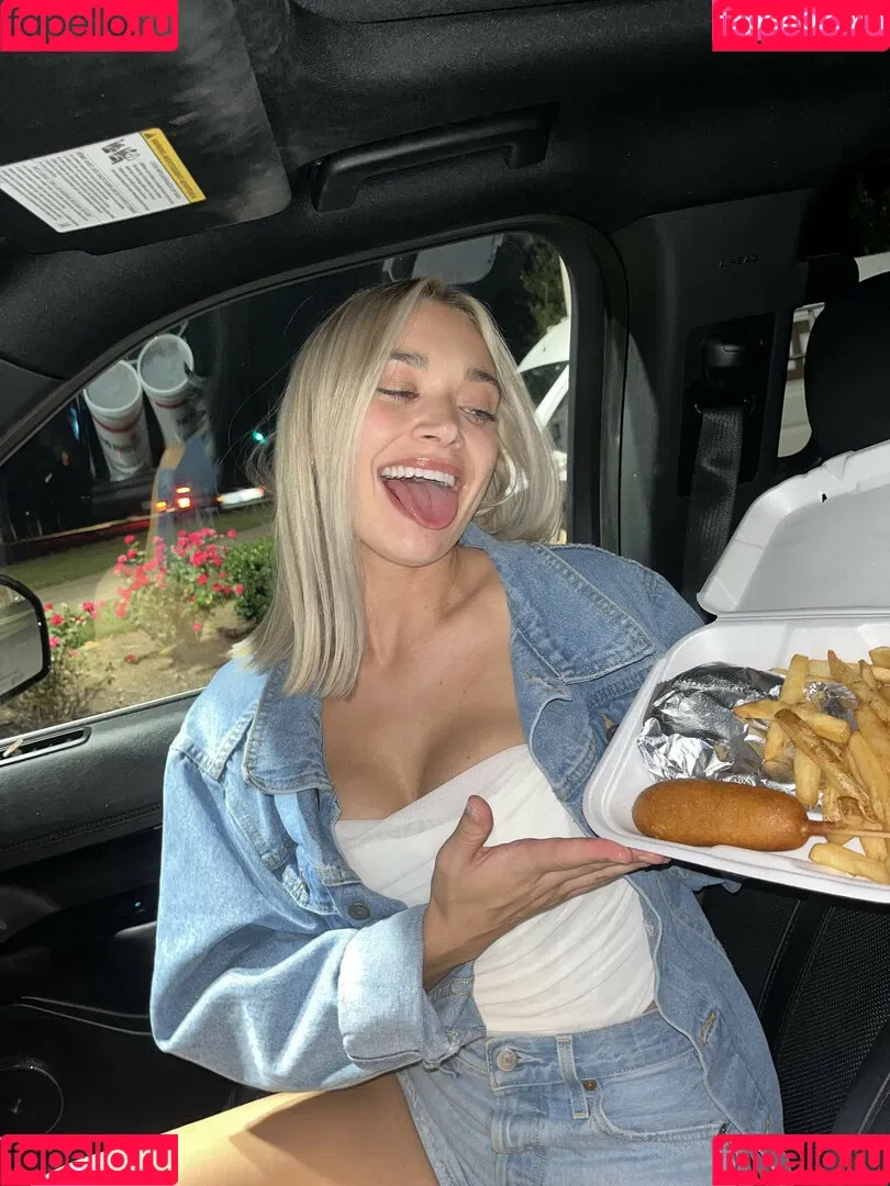Natalie Decker / NatalieRacing / nataliedecker / user Onlyfans Photo Gallery 