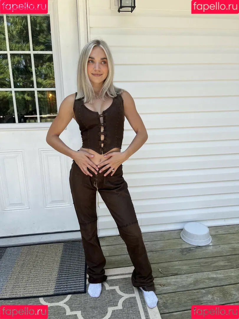 Natalie Decker / NatalieRacing / nataliedecker / user Onlyfans Photo Gallery 