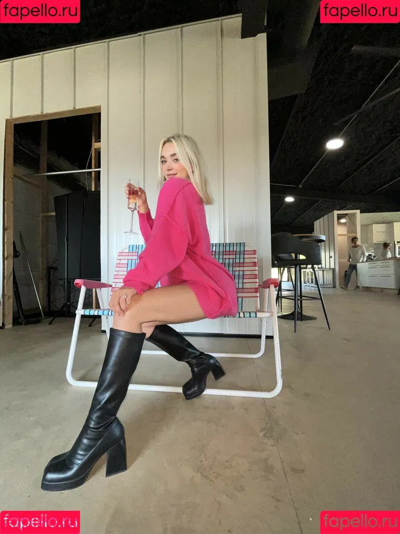 Natalie Decker / NatalieRacing / nataliedecker / user Onlyfans Photo Gallery 