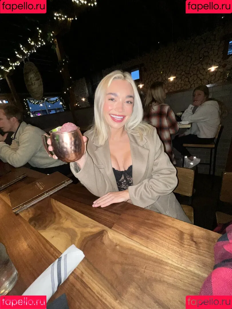 Natalie Decker / NatalieRacing / nataliedecker / user Onlyfans Photo Gallery 