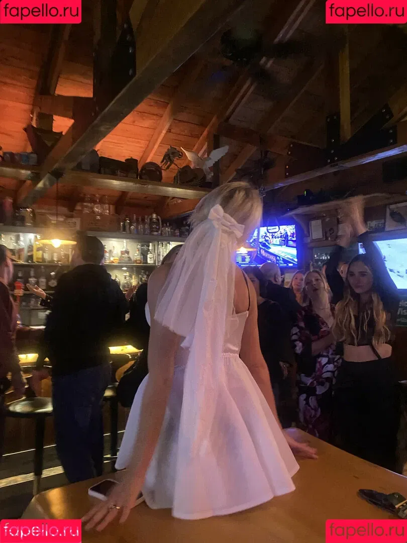 Natalie Decker / NatalieRacing / nataliedecker / user Onlyfans Photo Gallery 