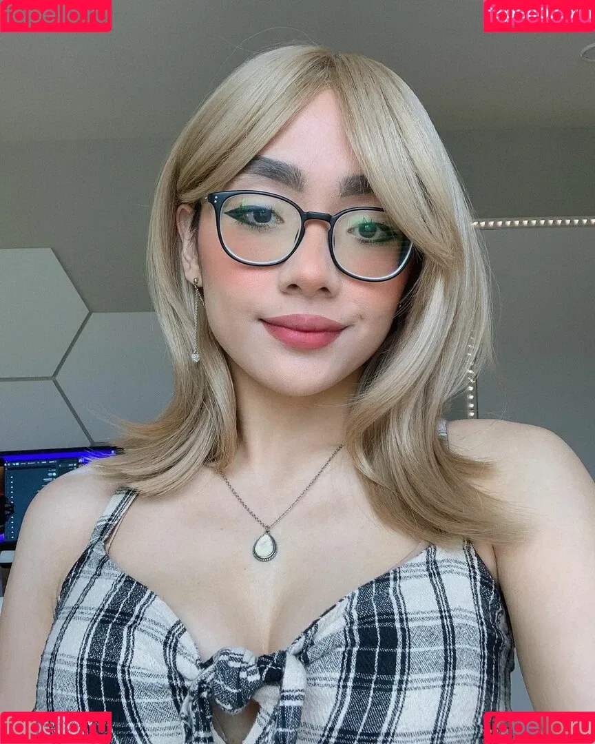 honeebell / honeebelle / honey_belle_vip Onlyfans Photo Gallery 