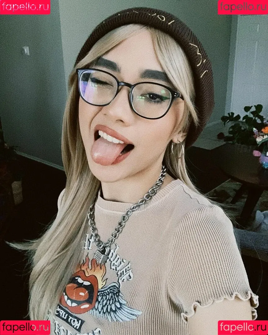 honeebell / honeebelle / honey_belle_vip Onlyfans Photo Gallery 