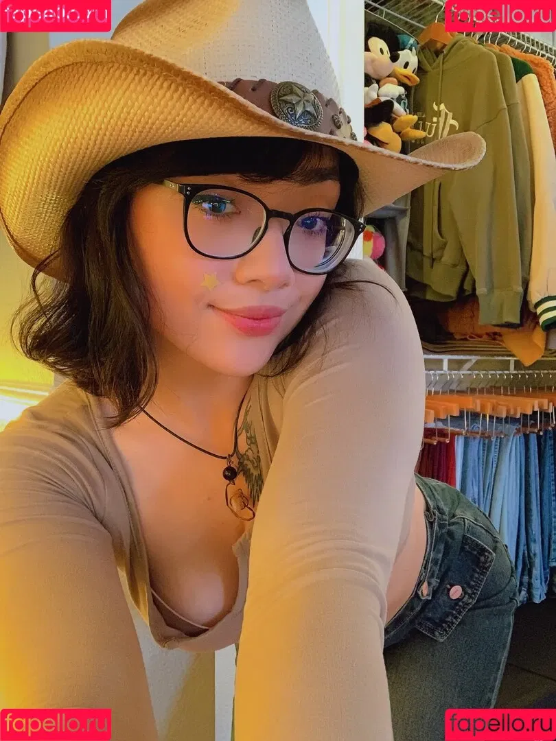 honeebell / honeebelle / honey_belle_vip Onlyfans Photo Gallery 