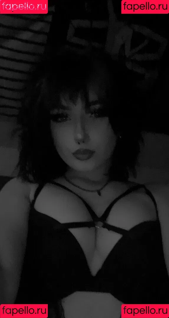 Juliette / juliette_ / julispod Onlyfans Photo Gallery 