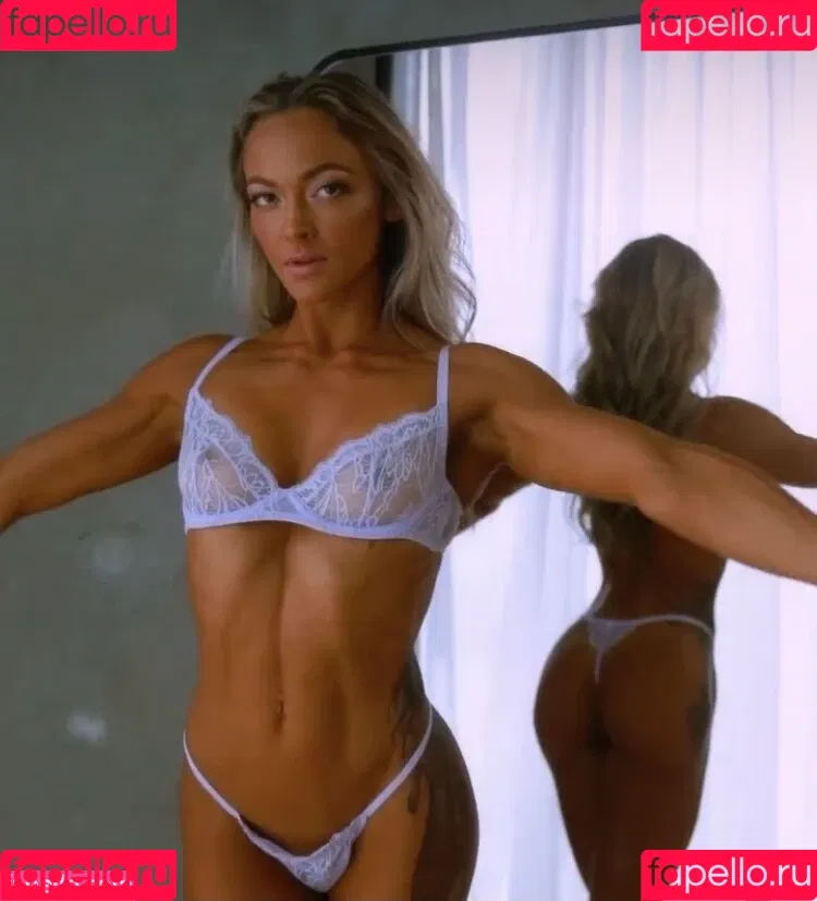 Katie Stones / aprilgirl0427 / coachedbykatieau Onlyfans Photo Gallery 