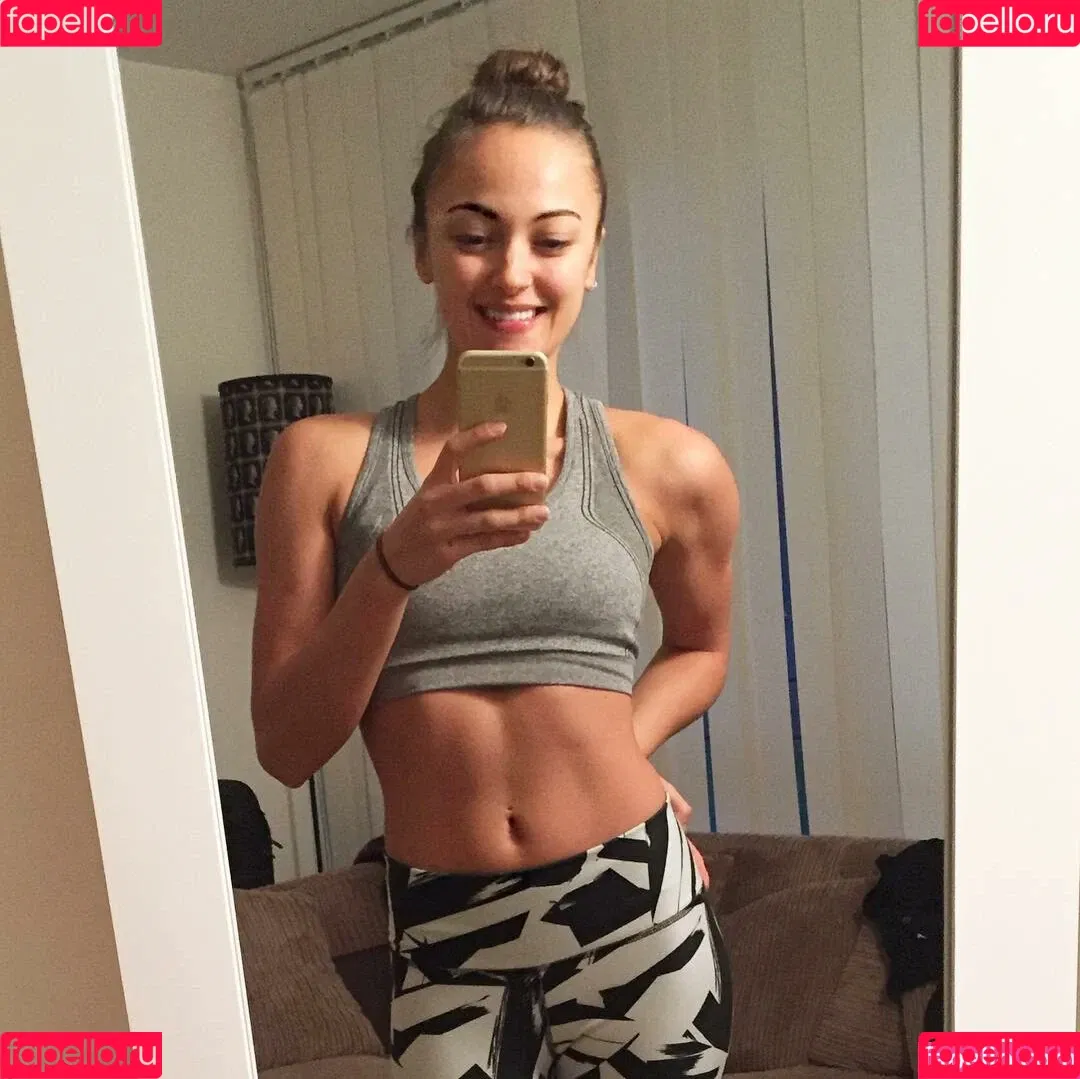 Katie Stones / aprilgirl0427 / coachedbykatieau Onlyfans Photo Gallery 