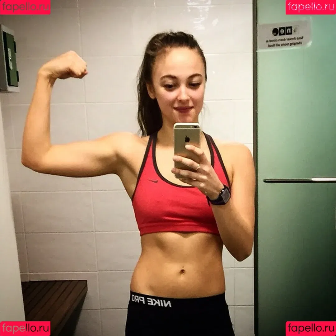 Katie Stones / aprilgirl0427 / coachedbykatieau Onlyfans Photo Gallery 