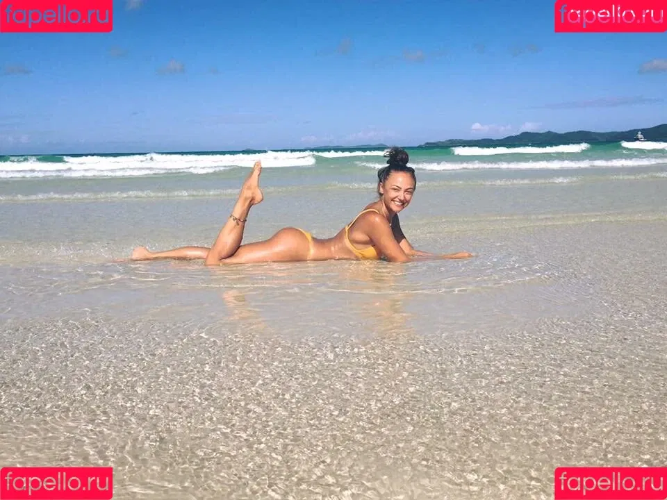 Katie Stones / aprilgirl0427 / coachedbykatieau Onlyfans Photo Gallery 