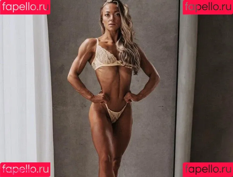 Katie Stones / aprilgirl0427 / coachedbykatieau Onlyfans Photo Gallery 