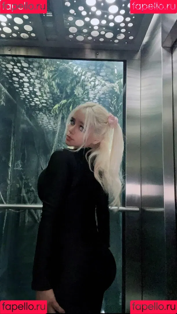 Indi Skovar / Indi_skovar Onlyfans Photo Gallery 