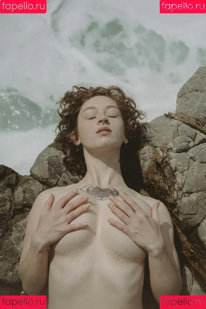 Sathira / Sathira__ / Sathyra / XiadaVP / __sathira__ / sathy_sg / xiada_vp Onlyfans Photo Gallery 