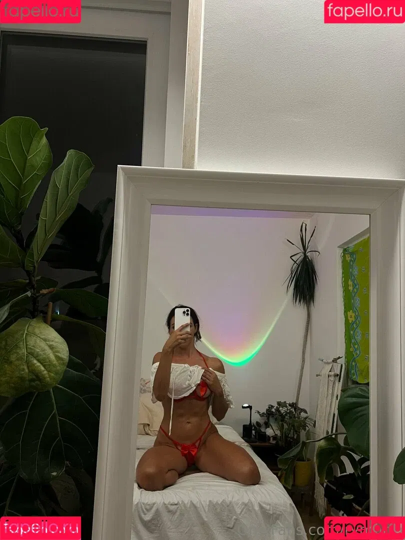 maartarv / rvmarta Onlyfans Photo Gallery 