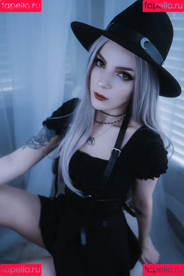 Bloodraven / bldrvn / blood.raven / bloodravencosplay Onlyfans Photo Gallery 