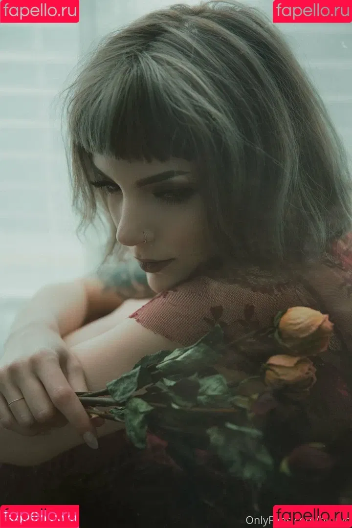 Bloodraven / bldrvn / blood.raven / bloodravencosplay Onlyfans Photo Gallery 