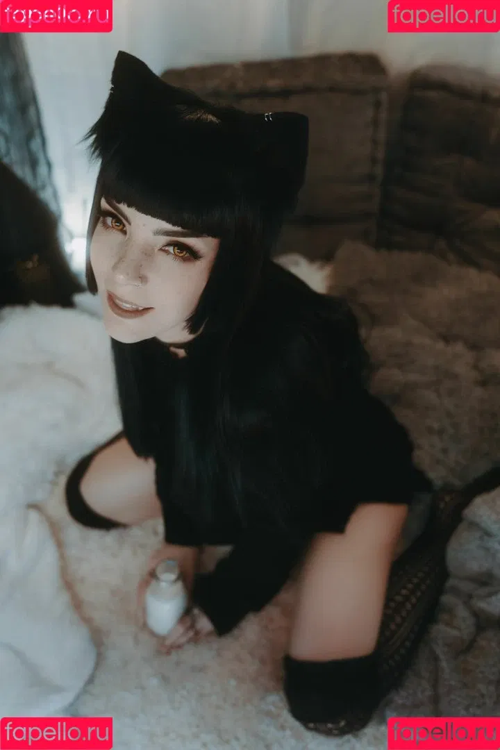 Bloodraven / bldrvn / blood.raven / bloodravencosplay Onlyfans Photo Gallery 