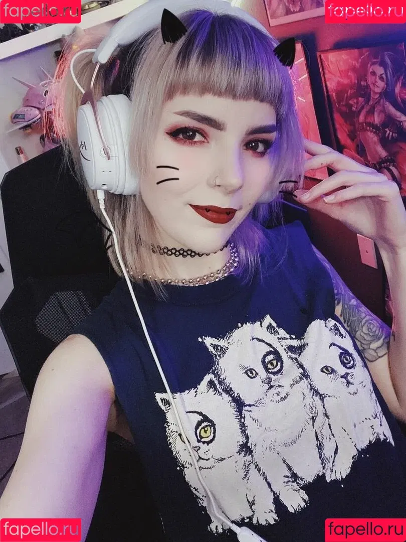 Bloodraven / bldrvn / blood.raven / bloodravencosplay Onlyfans Photo Gallery 