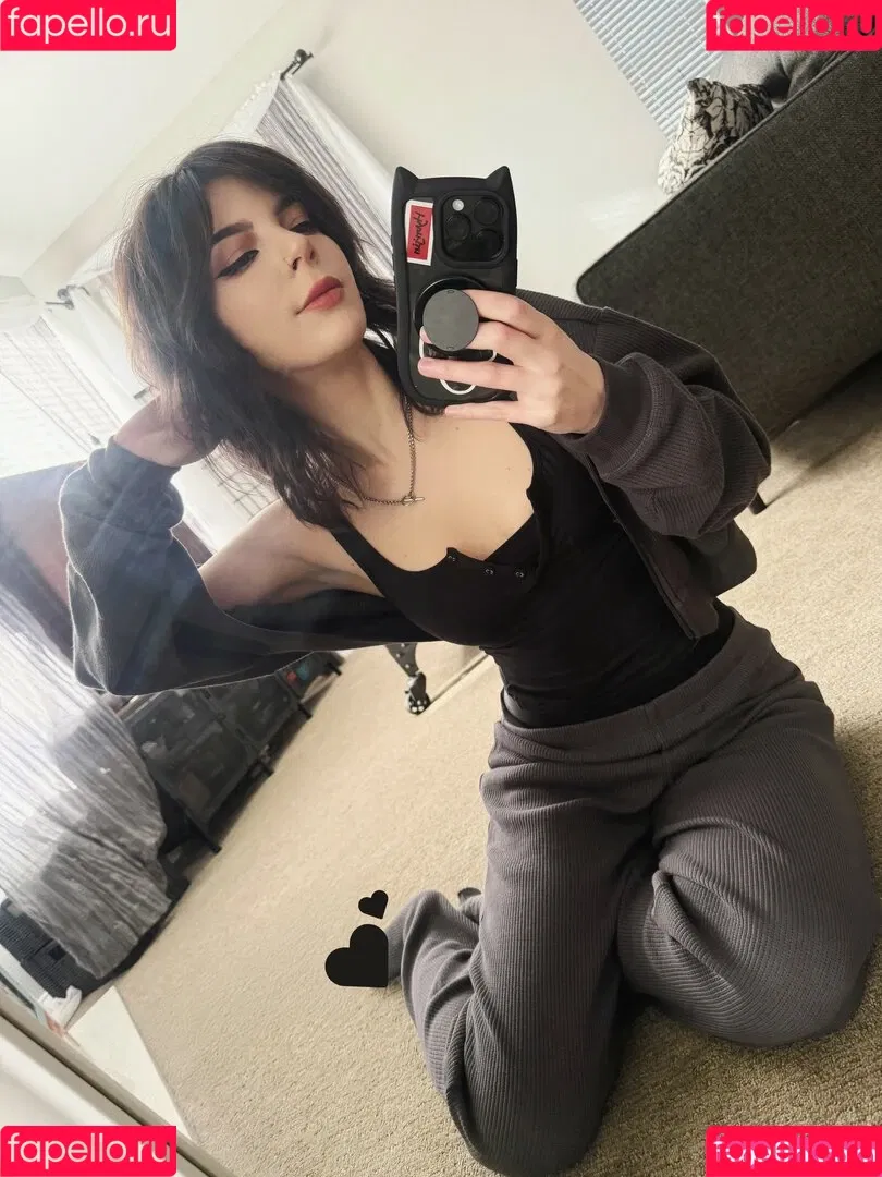 Bloodraven / bldrvn / blood.raven / bloodravencosplay Onlyfans Photo Gallery 