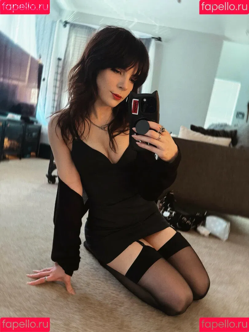 Bloodraven / bldrvn / blood.raven / bloodravencosplay Onlyfans Photo Gallery 