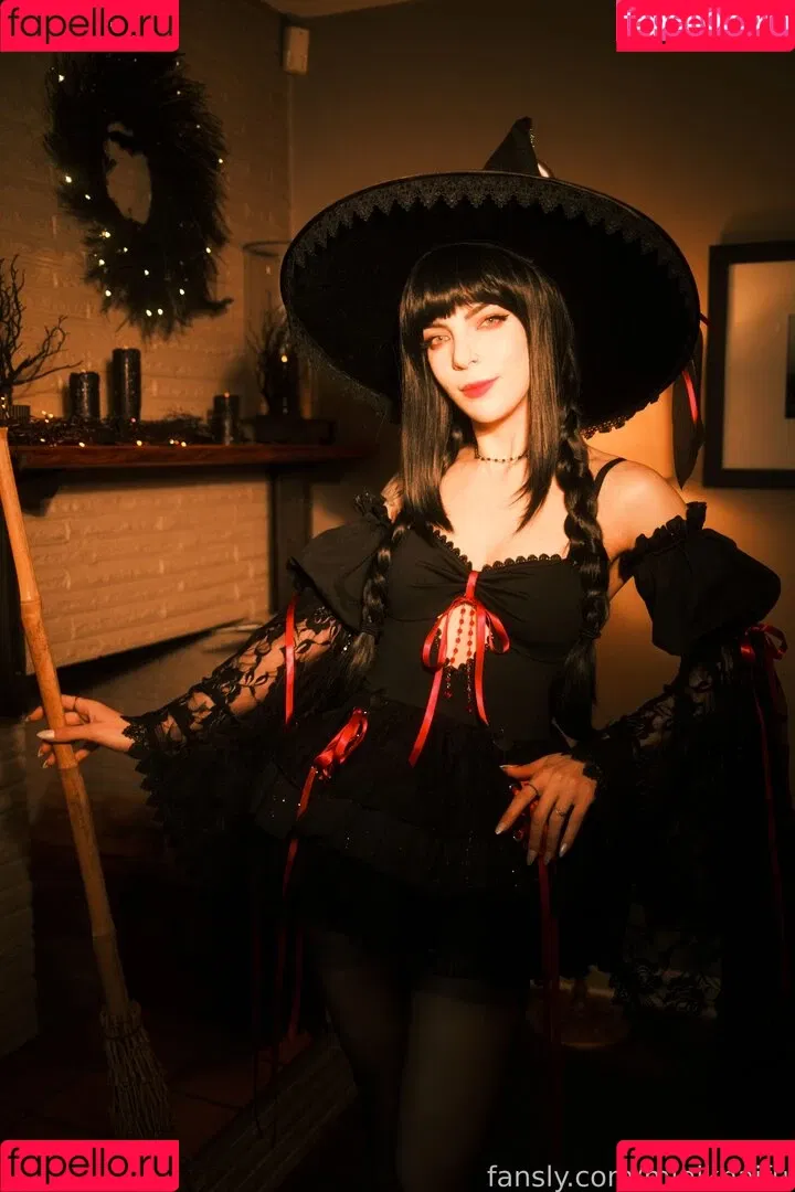 Bloodraven / bldrvn / blood.raven / bloodravencosplay Onlyfans Photo Gallery 