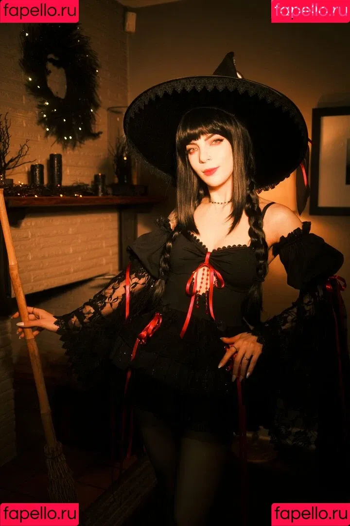 Bloodraven / bldrvn / blood.raven / bloodravencosplay Onlyfans Photo Gallery 