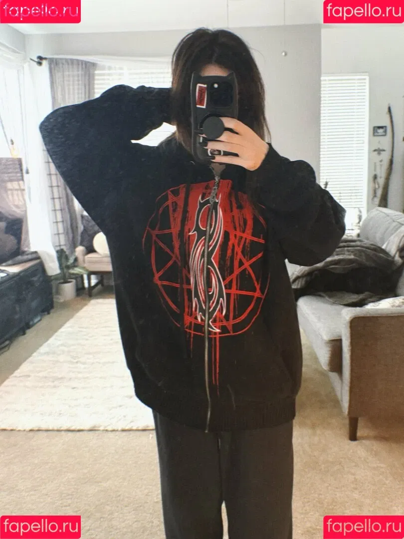 Bloodraven / bldrvn / blood.raven / bloodravencosplay Onlyfans Photo Gallery 