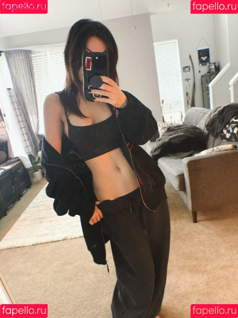 Bloodraven / bldrvn / blood.raven / bloodravencosplay Onlyfans Photo Gallery 