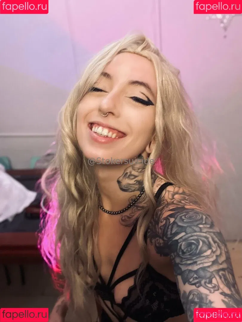 venusdoom.vip / venusdoomofficial Onlyfans Photo Gallery 