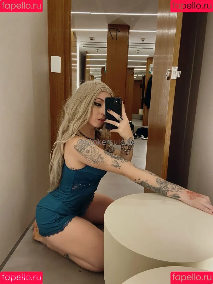 venusdoom.vip / venusdoomofficial Onlyfans Photo Gallery 